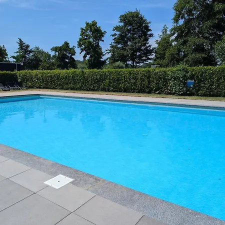 Modern House & Garden Near Amsterdam, 4 Guests Lägenhet Velsen-Zuid