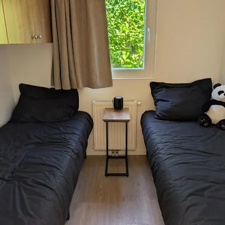 Modern House & Garden Near Amsterdam, 4 Guests *